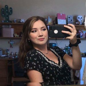 Meet your Posher, Kaitlyn